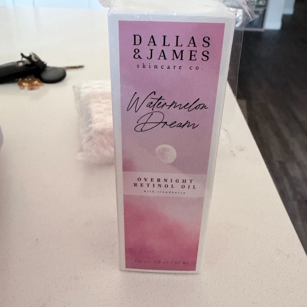 Watermelon Dream Overnight Retinol Oil